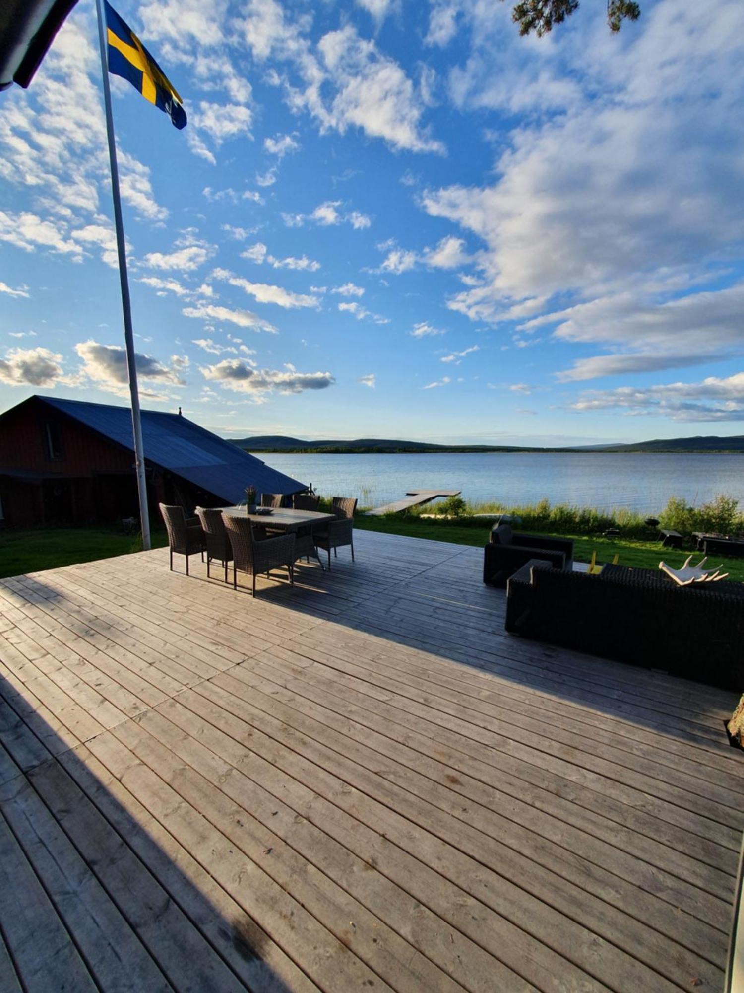 Camp Caroli Wooden Cabins Jukkasjärvi Exterior foto