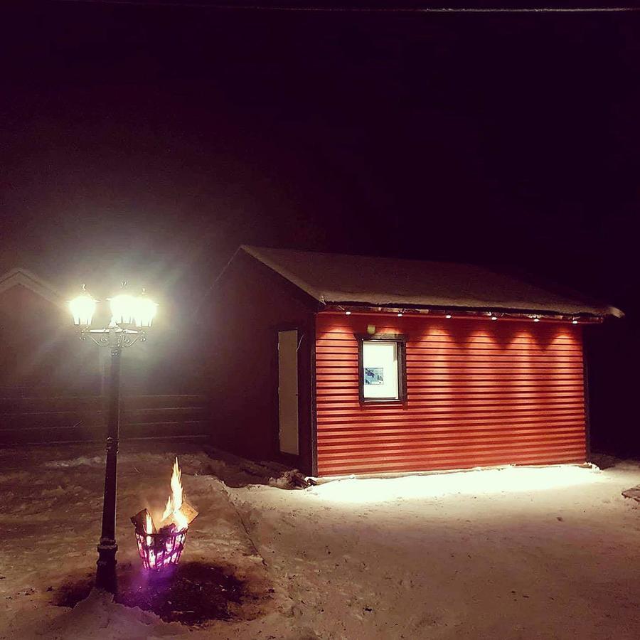 Camp Caroli Wooden Cabins Jukkasjärvi Exterior foto